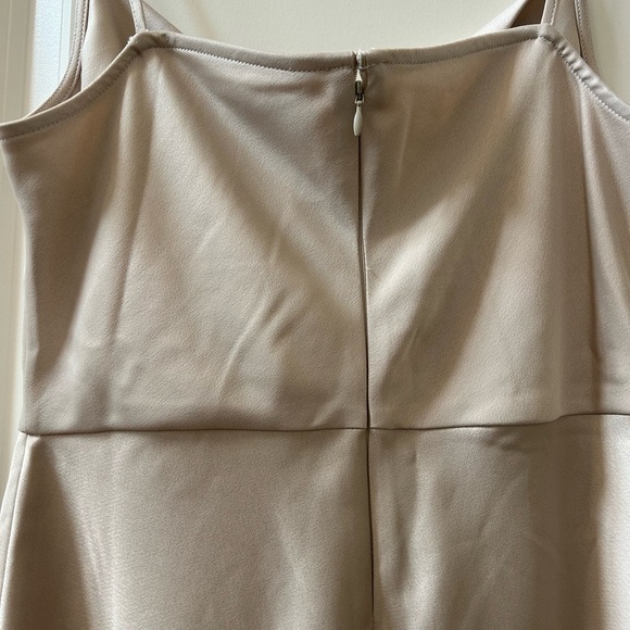 NWT BHLDN Cali Satin Cowl Neck MIDI Slip Dress in Champagne. Classic. Occasion. - Picture 8 of 16